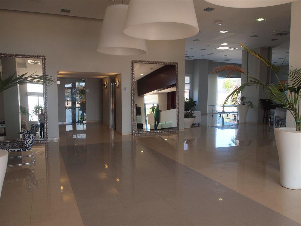 Vacanza Sunbeach Hotell Guardamar del Segura Exteriör bild